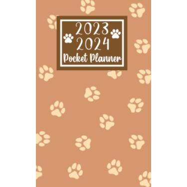 Imagem de 2023 2024 pocket planner For Purse Dog Paws Lovers: 2 year Pocket Calendar January 2023 to December 2024 | 24 Months Monthly Planner & Organizer For ... with Federal Holidays | Cute Dog Paws Pattern