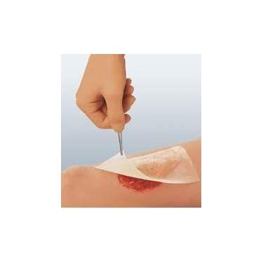 Imagem de Curativo de Gaze Impregnada Cuticerin Smith & Nephew 7,5x7,5 cm 50 uni