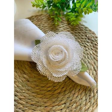 Imagem de kit 6 Porta Guardanapos Rústicos de Juta com Rosas Brancas, Folhas e Argola de Madeira