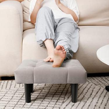 Imagem de HOUCHICS Puff pequeno para os pés, otomano de veludo macio com pernas de madeira, apoio para os pés, assento extra para sala de estar, entrada e escritório (cinza, 1 unidade)