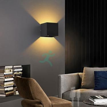 Imagem de Apliques de parede LED recarregáveis com sensor de movimento alumínio magnético candeeiros de parede ângulo de feixe ajustável iluminação escadas sala de estar corredor quarto (luz quente preta, 1