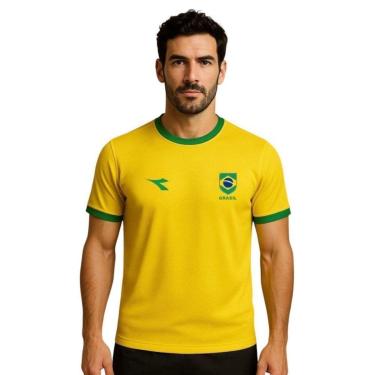 Imagem de Camiseta Diadora Brasil Small Logo Masculina - Amarelo P-Masculino