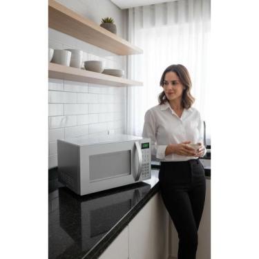 Imagem de Micro-ondas 34L Branco 1400W: Rápido e Prático - Congratulations Store