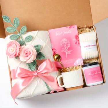 Imagem de oolevassy Presentes de aniversário rosa para mulheres, cestas de presente para mulheres, caixa de aniversário para mulher, abraço em uma caixa, cesta de boas, conjunto de presente de aniversário