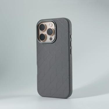 Imagem de YOGISU Capa de couro sintético com elementos geométricos para iPhone 16 Pro Max, carregamento sem fio, lente de liga, capa rígida (para iPhone 16 Pro Max/cinza escuro)