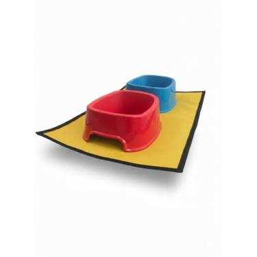 Imagem de Tapete Americano Grande para Pet Impermeável Antiderrapante, Protetor de Piso para Comedouro e Bebedouro, Cores, 31,5 x 52 cm (Amarelo)