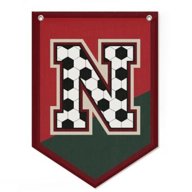 Imagem de Arte de parede com a letra N de futebol, decoração de quarto de meninos, bandeira de galhardete com nome vintage para berçário, quarto, sala de jogos, decoração de parede para berçário, presentes