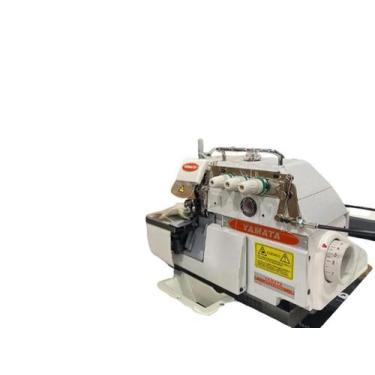 Imagem de Máquina de Costura Industrial Overlock c/ Embutidor - Yamata, Bivolt