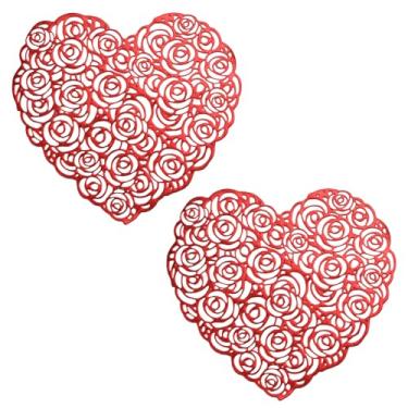 Imagem de Conjunto de 2 jogos americanos de coração rosa para Dia dos Namorados, decoração de vinil metálico, tapetes de mesa decorativos antiderrapantes para decoração de casamento, festa de jantar, decoração