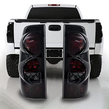 Imagem de CPW Luzes traseiras compatíveis com [Chevrolet Silverado 1999 2000 2001 2002 2003 2004 2005 2006] [2007 Classic Body] [1999-2003 GMC Sierra] Luzes traseiras (fumaça preta)