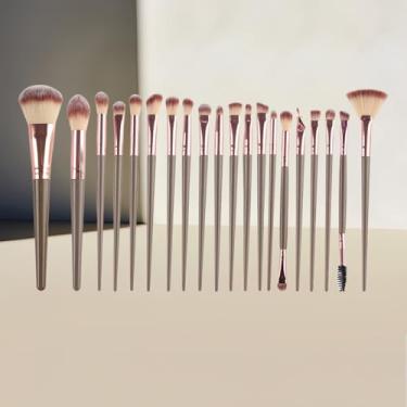 Imagem de Conjunto de pincéis de maquiagem marrons de 20 peças, base profissional, corretivo, contorno, pincéis de maquiagem para olhos e rosto, kit de ferramentas de beleza multifuncional para misturar líquido