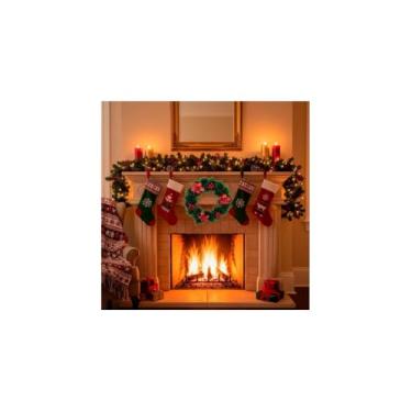 Imagem de Guirlanda Natalina de Porta, Verde, 25cm Diâmetro, Decoração com Laço, Tambor, Cereja e Bolas de Natal, Arame e Plástico