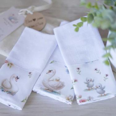 Imagem de Kit 3 Fraldas de Boca com Saquinho Presenteável Ceci Petit Home, Mamãe
