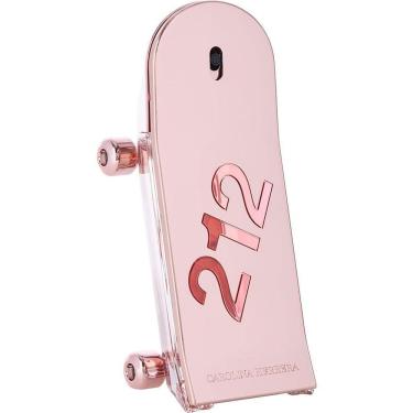 Imagem de Perfume Feminino Carolina Herrera 212 Heroes Edp Spray 50 Ml (sem Caixa)