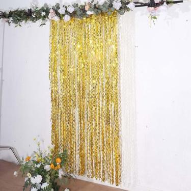 Imagem de Pano de fundo de festa Efavormart Metallic Gold Wavy Tinsel Streamer -