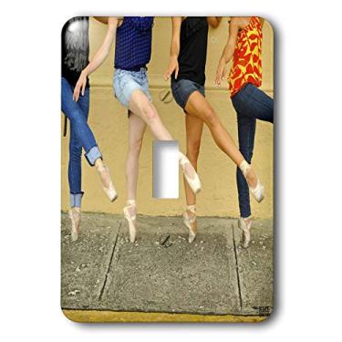 Imagem de 3dRose LLC lsp_9990_1 Fotografias Profissionais Bailarinas Vestidas com Roupas de Rua Mas Usando Sapatilhas de Balé Interruptor Único