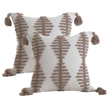 Imagem de Andreannie Pacote com 2 capas de almofada Boho Tufting bordadas texturizadas com borlas macias para decoração de casa para sofá 45,7 x 45,7 cm (marrom boê)