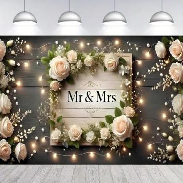 Imagem de Decoração de noivado Sr. & Mrs Pano de fundo rústico de madeira com flores brancas e fundo fotográfico para recepção chá de panela, aniversário, celebração de lua de mel, noivado (C, 1,8 x 1,5 m)