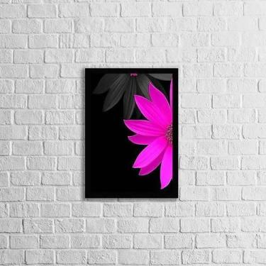 Imagem de Quadro Fotografia Meia Flor Rosa 45X34Cm Com Vidro Preta - Quadros On-