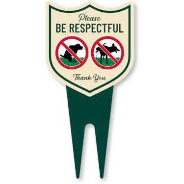 Imagem de SmartSign Placa de estaca Please Be Respectful No Dog Pee/Poop Thank You Yard Stake, 15,2 cm x 30,5 cm, placa composta de alumínio de 120 mil com sobretudo para fora, placa em forma de escudo com