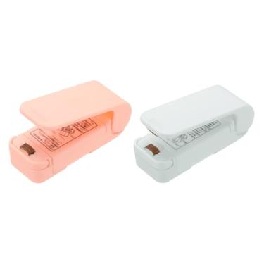 Imagem de PATIKIL Mini máquina de selagem portátil, 2 peças, seladora a vácuo térmica portátil para alimentos, mini seladora magnética para sacos de plástico, armazenamento de lanches, branco/rosa (alimentado