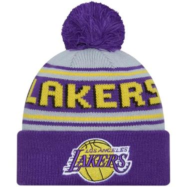 Imagem de New Era Gorro de torcida roxo Los Angeles Lakers com pompom - Boné de malha com punho NBA