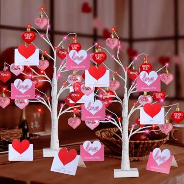 Imagem de Sggvecsy Pacote com 2 árvores de bétula com ornamentos de coração, 61 cm, decoração de mesa artificial para o dia dos namorados, decoração de árvore para presente de dia dos namorados, decoração de
