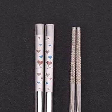 Imagem de GLOGLOW Conjunto de Pauzinhos, Grau Alimentício 304, Padrões Gravados, 9,25 Polegadas, Próprio para Máquina de Lavar Louça, para Sushi e Culinária asiática. Pauzinhos de Aço Inoxidável Nan (cor de