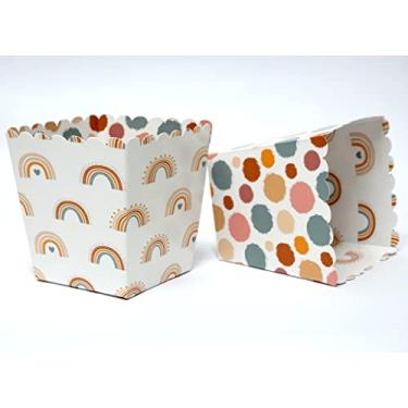 Imagem de Caixas de lanche Boho Favor para Good Vibes artigos de festa, arco-íris retrô, pequenas festas arco-íris e eventos escolares. Conjunto de 12 caixas de pipoca recortadas com padrão arco-íris a ponto
