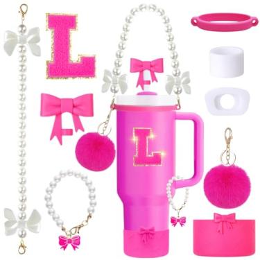 Imagem de Conjunto de acessórios de copo Stanley rosa de 9 peças para copo de 850 g 1,134 g com alça, inclui alça de pérola, topos de palha e bota de laço, pingentes de decoração, adesivo de letra, tampas à