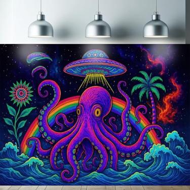 Imagem de Starlit Patio Tapeçaria UFO psicodélico de luz negra de polvo UV reativo trippy criatura marinha pendurada na parede com nave espacial alienígena arco-íris para quarto, sala de estar, dormitório