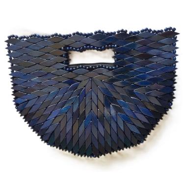 Imagem de Bolsa Madeira Meia Lua Alça Embutida Azul 30cm