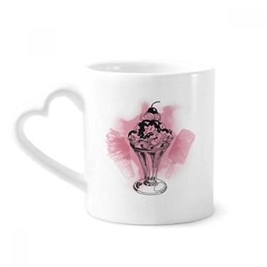 Imagem de Caneca de sorvete de cereja e chocolate, picolé, copo de coração de vidro