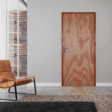 Imagem de Kit Porta de Madeira 210x70cm Batente 14cm Fechadura Alavanca Rodam