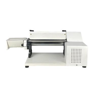 Imagem de Cilindro Elétrico 28 cm Branco Com Cortador Talharim Bivolt 1012 - Malta Bivolt