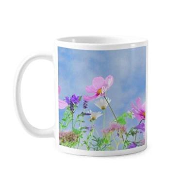 Imagem de Caneca de cerâmica para café e porcelana com fundo azul roxa e rosa