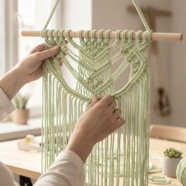 Imagem de Cordão de macramê 3 mm x 100 jardas corda de algodão colorido para pendurar na parede, decoração de casa, cabides de plantas (verde soja)