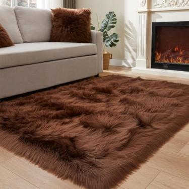Imagem de EasyJoy Tapete felpudo ultramacio de pele sintética, capa de cadeira, almofada de assento, tapete felpudo para quarto, chão, sofá, sala de estar (1,2 x retângulo de 1,8 m, café)