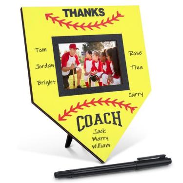 Imagem de Porta-retratos RattanView Softball Coach, presente com 4x6 assinável