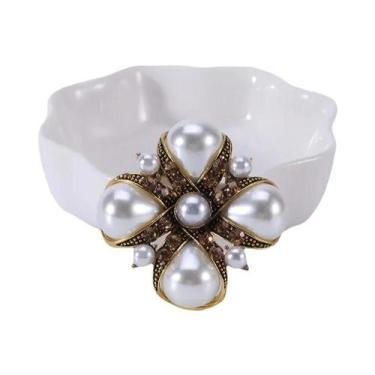 Imagem de Broche de Strass e Pérolas Barrocas Luxuoso para Vestido de Festa e Ca