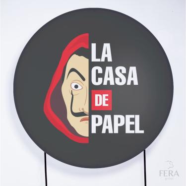 Imagem de Painel Decorativo para Festa 1,80x1,80 metros Vesti Fácil com Elástico La Casa de Papel - Fera Print