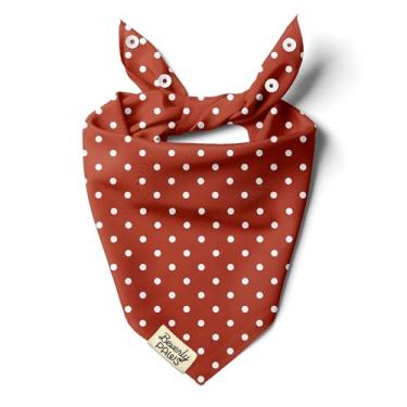 Imagem de BeverlyPaws Bandana de encaixe para cães pequenos, médios e grandes, lenço ajustável para cães e gatos, para meninas e meninos, roupas e acessórios engraçados para filhotes (bolinhas vermelhas, médio)