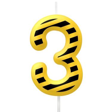 Imagem de Velas de aniversário de construção, velas de números 3, topo de bolo listrado amarelo e preto para meninos e meninas, decoração de festa de aniversário de construção