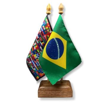 Imagem de Bandeira de Mesa Elegance Brasil e Países, Decorativa, Dupla Face, Multicolorido, 19x13cm, Base Madeira 30cm, para Escritório e Eventos