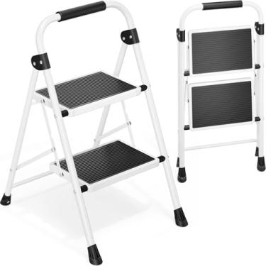 Imagem de Urackify Escada de degrau, escada de 2 degraus com pedal largo e antiderrapante, banqueta dobrável portátil com aderência, escada resistente para cozinha doméstica doméstica, branca