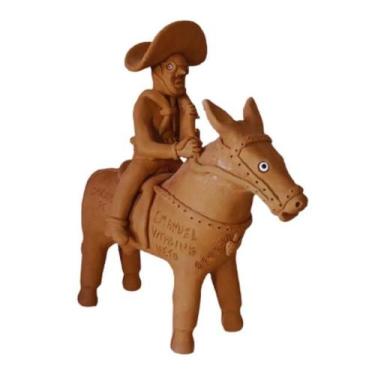 Imagem de Lampião a cavalo Emanuel Vitalino de Caruaru Pernambuco