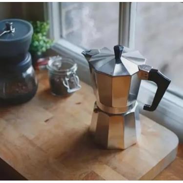 Imagem de Cafeteira Italiana 6 Xícaras Alumínio Resistente Design Clássico Espresso 300ml