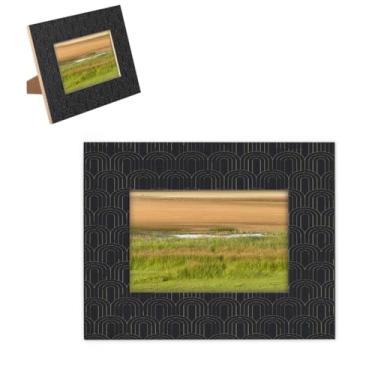 Imagem de hongjinglin Porta-retrato de 12,76 x 17,78 cm, moldura de madeira preta, design com tapete de parede e mesa, moldura para pendurar na parede para decoração de casa e amigos da família, ideias de