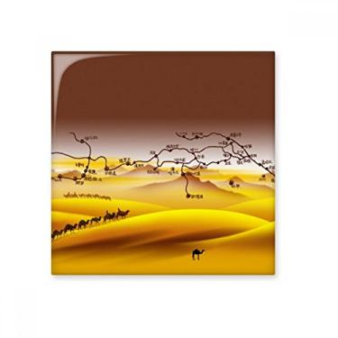 Imagem de Decalque brilhante de azulejo de cerâmica do mapa de estrada do deserto ao longo do caminho para a seda, pedra adornada de tijolos esmaltados