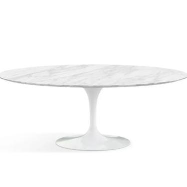 Imagem de Mesa de Jantar Saarinen Oval 137x90 cm Mármore Carrara Base Branca
